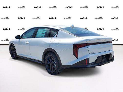 2025 Kia K4 GT-Line Turbo