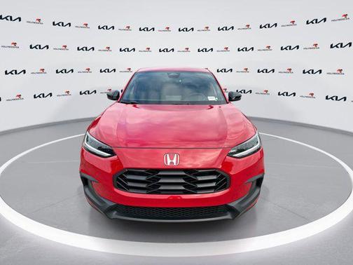 2025 Honda HR-V 2WD Sport