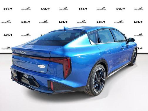 2025 Kia K4 GT-Line
