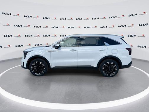Glacial White Pearl 2026 Kia Sorento EX