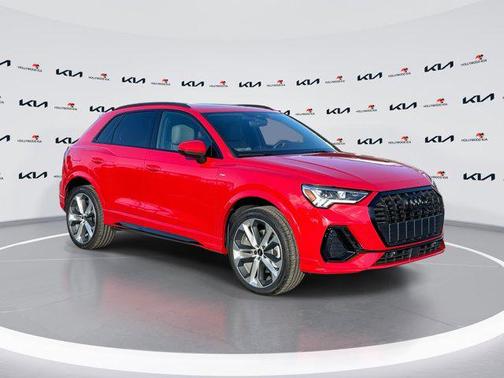 2022 Audi Q3 45 S line Premium Plus