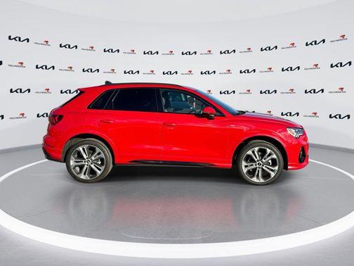 2022 Audi Q3 45 S line Premium Plus