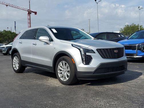 2022 Cadillac XT4 Luxury