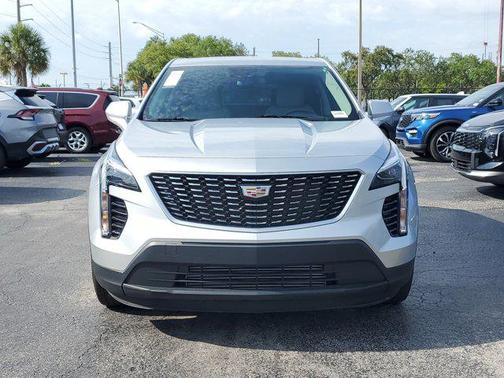 2022 Cadillac XT4 Luxury