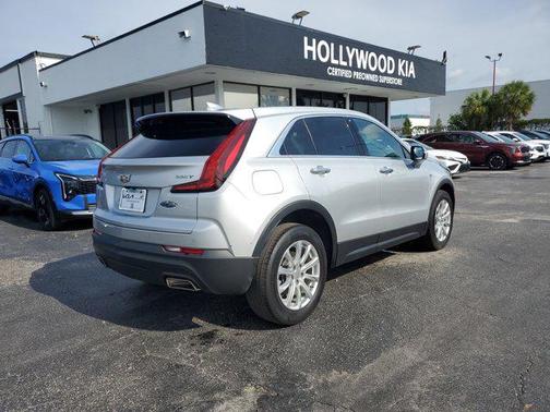 2022 Cadillac XT4 Luxury