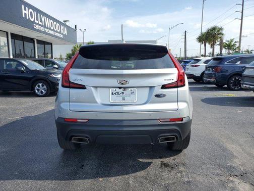 2022 Cadillac XT4 Luxury