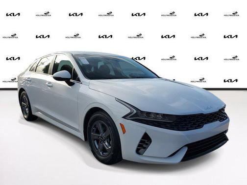 2023 Kia K5 LXS