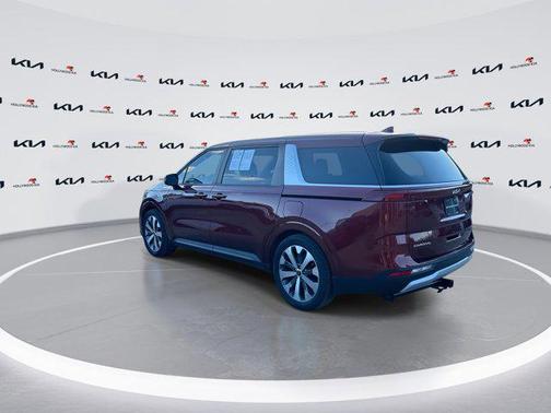 2023 Kia Carnival LX