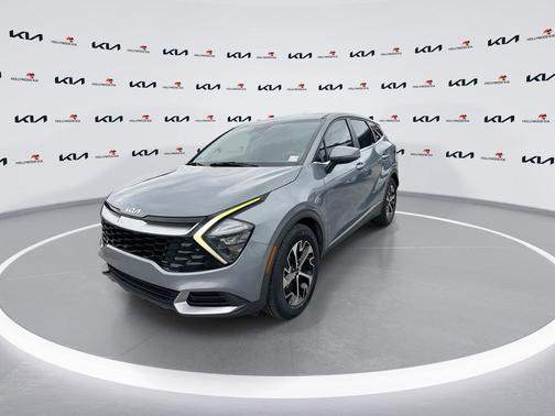 Everlasting Silver 2023 Kia Sportage EX