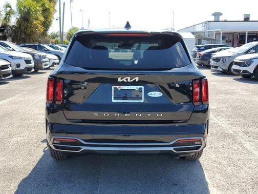 2022 Kia Sorento EX
