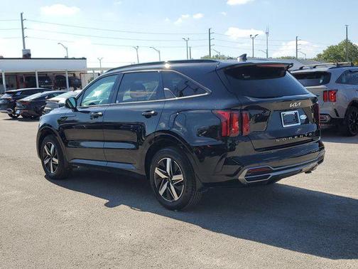 2022 Kia Sorento EX