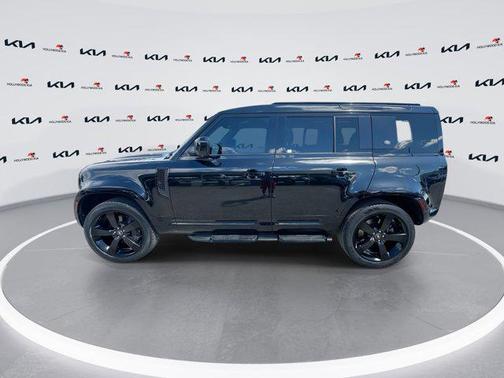2022 Land Rover Defender 110 X-Dynamic HSE