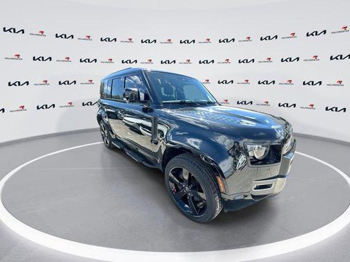 2022 Land Rover Defender 110 X-Dynamic HSE