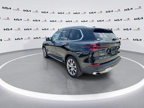 Black Sapphire Metallic 2024 BMW X5 PHEV xDrive50e