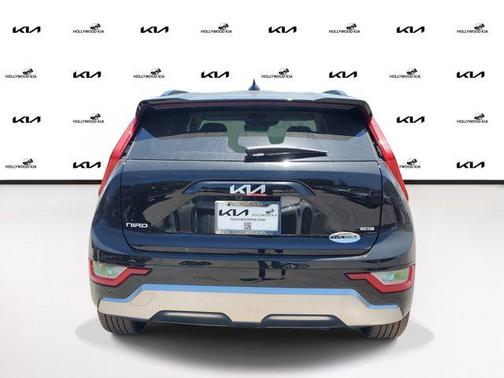 2025 Kia Niro Touring