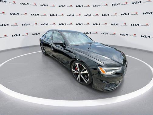 2022 Audi S6 Premium Plus TFSI quattro Tiptronic