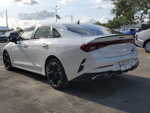 2023 Kia K5 GT-Line