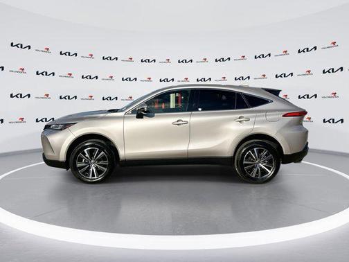 2022 Toyota Venza LE