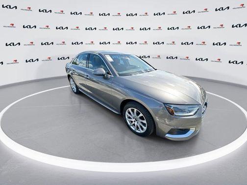 2022 Audi A4 40 Premium