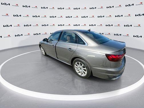 2022 Audi A4 40 Premium