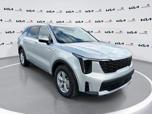 Ivory Silver 2026 Kia Sorento LX