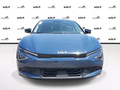 2025 Kia EV6 Light Long Range