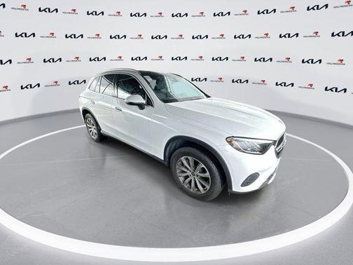 2024 Mercedes-Benz GLC 300 Base
