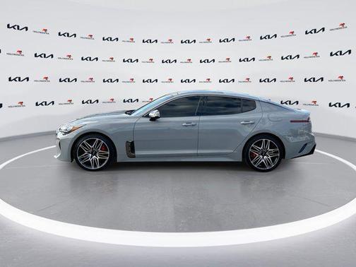 2023 Kia Stinger GT2