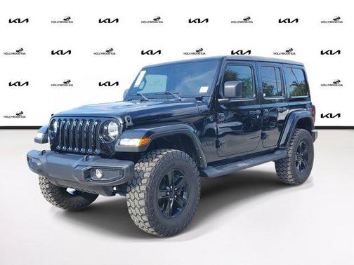 2023 Jeep Wrangler Sahara Altitude