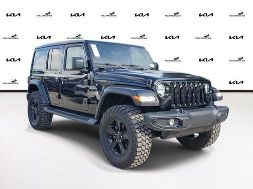 2023 Jeep Wrangler Sahara Altitude