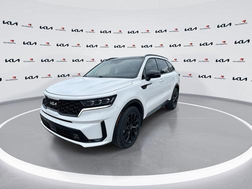 Glacial White Pearl 2023 Kia Sorento SX