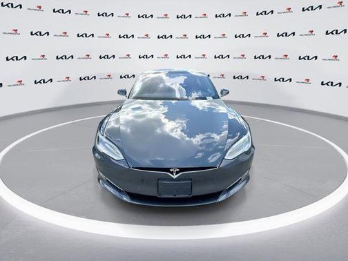 2020 Tesla Model S Performance
