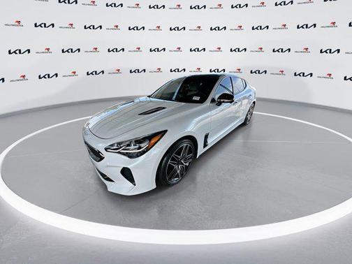 2023 Kia Stinger GT2