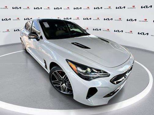 2023 Kia Stinger GT2