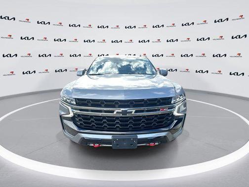 2022 Chevrolet Suburban 4WD Z71