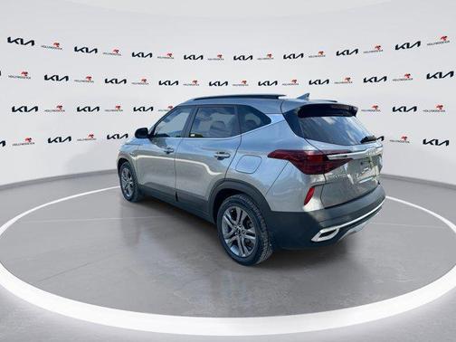 Steel Gray 2023 Kia Seltos S