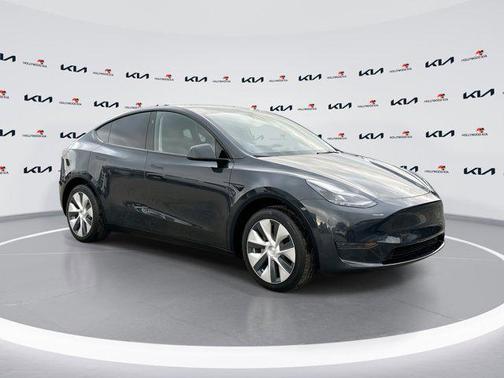 2024 Tesla Model Y Long Range Single Motor Rear-Wheel Drive