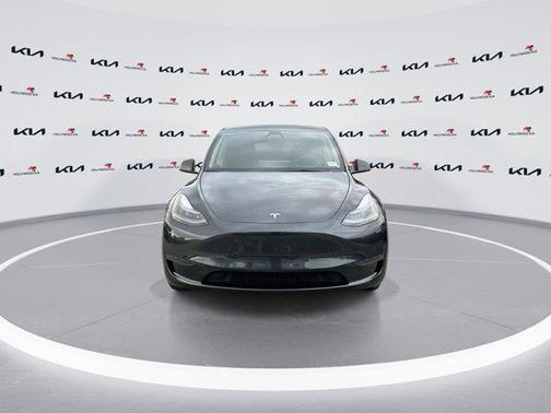 2024 Tesla Model Y Long Range Single Motor Rear-Wheel Drive