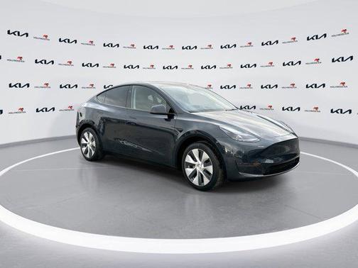 2024 Tesla Model Y Long Range Single Motor Rear-Wheel Drive