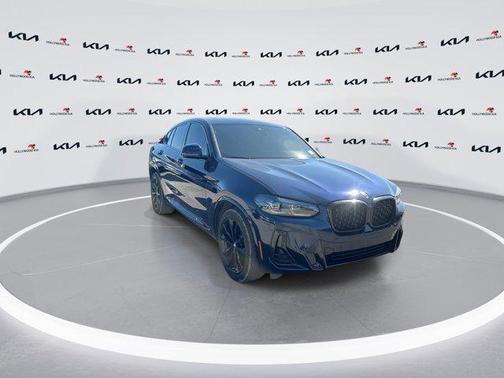 2023 BMW X4 xDrive30i