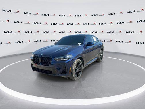 2023 BMW X4 xDrive30i