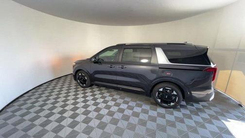 Panthera Metal 2026 Kia Carnival EX
