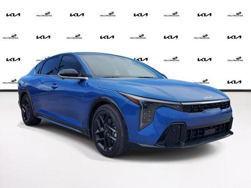 2025 Kia K4 GT-Line Turbo