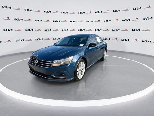 2019 Volkswagen Passat 2.0T Wolfsburg Edition