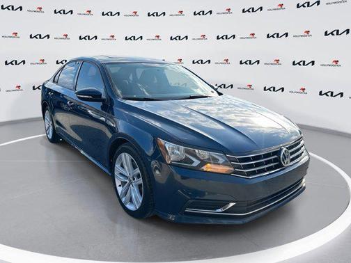 2019 Volkswagen Passat 2.0T Wolfsburg Edition