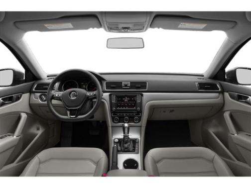 2019 Volkswagen Passat 2.0T Wolfsburg Edition