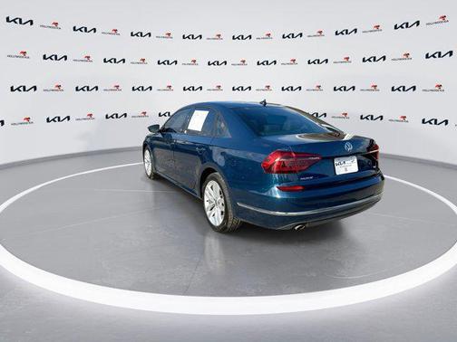 2019 Volkswagen Passat 2.0T Wolfsburg Edition