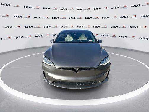 2022 Tesla Model X Plaid Tri Motor All-Wheel Drive