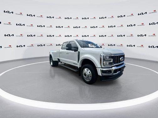 2024 Ford F-450 Lariat