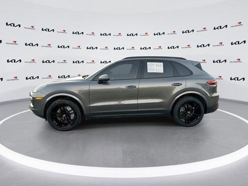 2021 Porsche Cayenne Cayenne